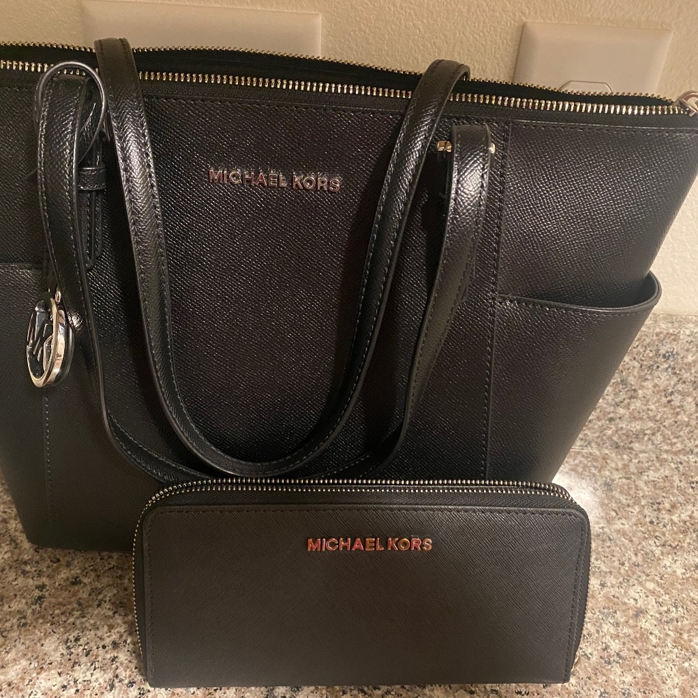 Michael Kors Jet Set Tote Bag & Wallet